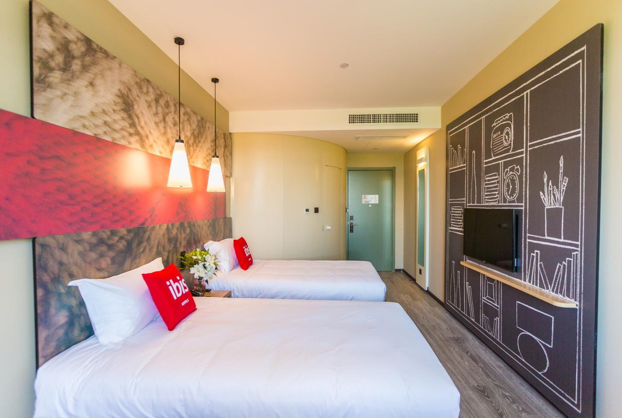 Ibis Wenzhou University Hotel Buitenkant foto